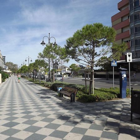 Hotel Atmosfere Beach Cesenatico Zewnętrze zdjęcie